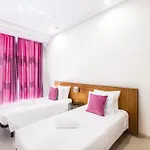 Adaro - Large Luxury Close To Marina