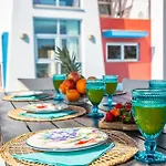 Adaro - Large Luxury Close To Marina Villa