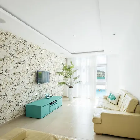 Adaro - Large Luxury Close To Marina Σπίτι διακοπών Αλμπουφέιρα