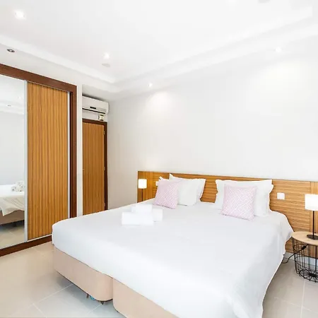 Holiday home Adaro - Large Luxury Close To Marina