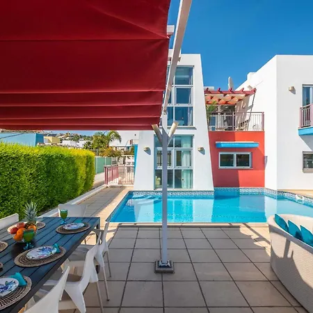 Adaro - Large Luxury Close To Marina Αλμπουφέιρα